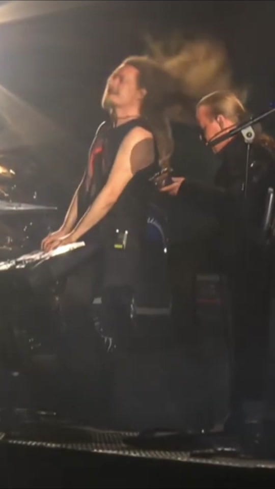 Post 3 by Floor Jansen on TikTok (video)