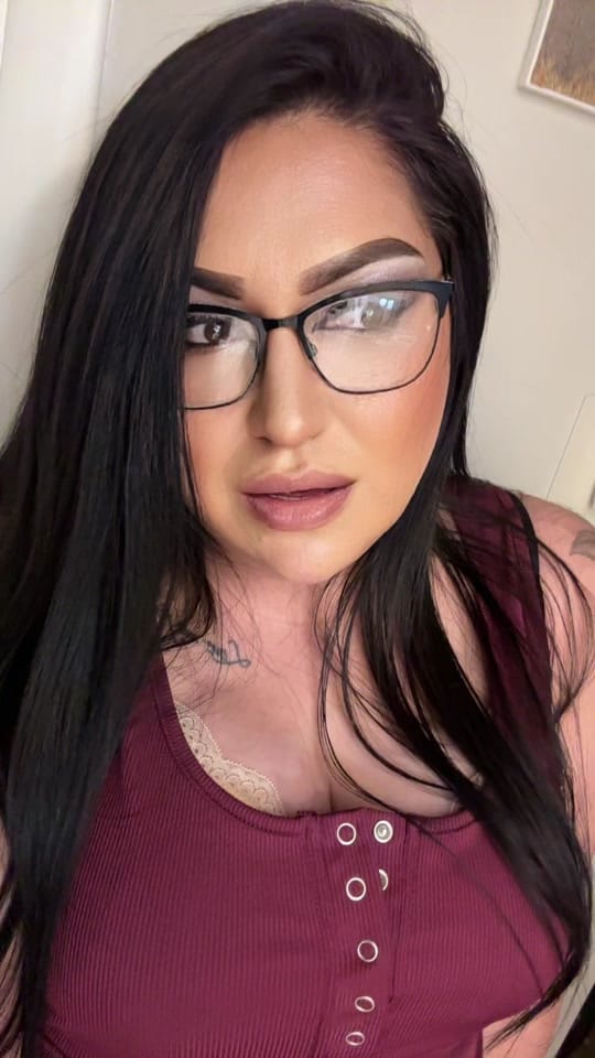 Post 2 by Tara❤️👑 on TikTok (video)