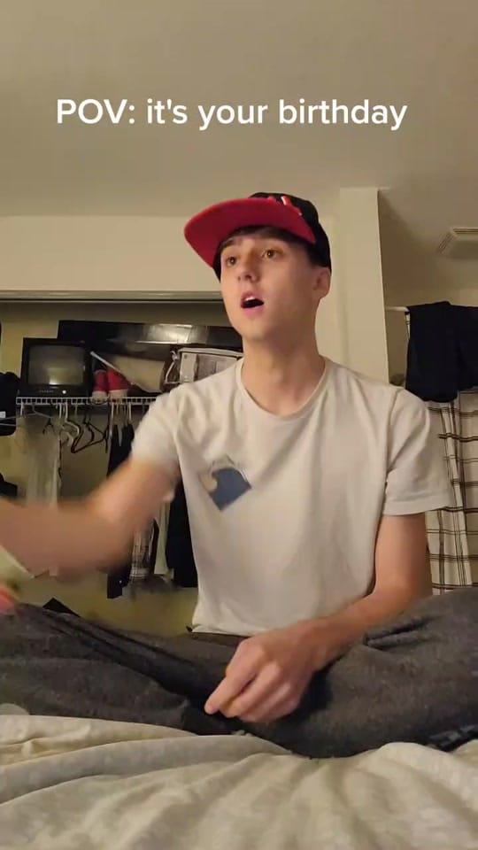 Post 9 by Stew on TikTok (video)
