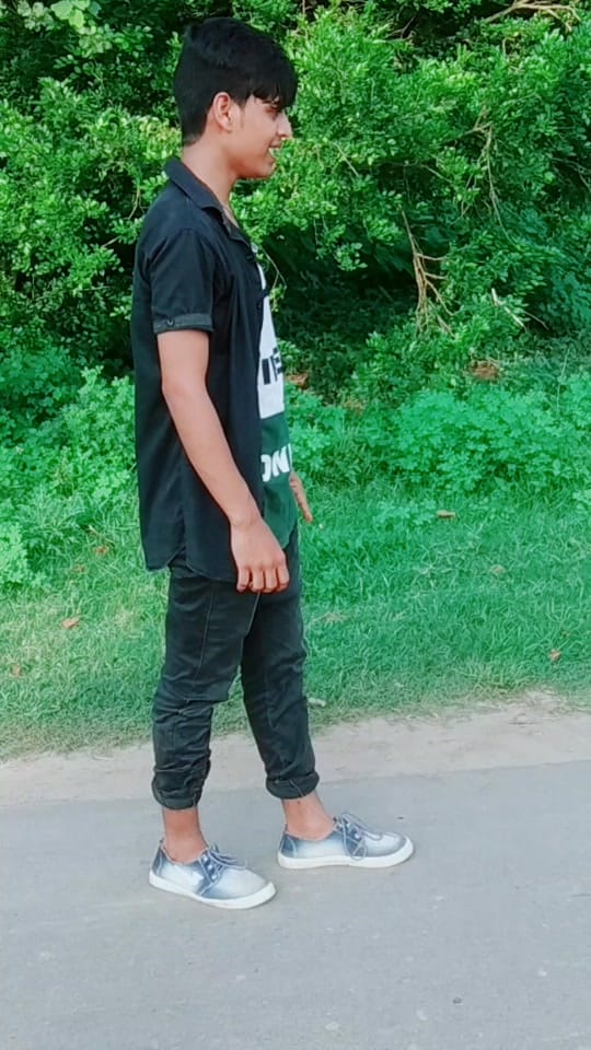 Post 1 by Dancer mohit on TikTok (video)