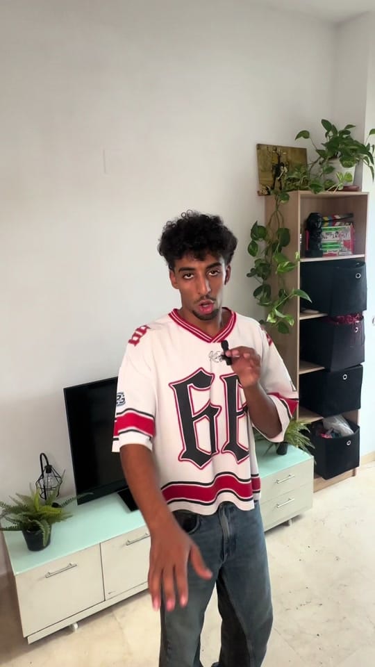 Post 7 by Mohamed Azyane on TikTok (video)
