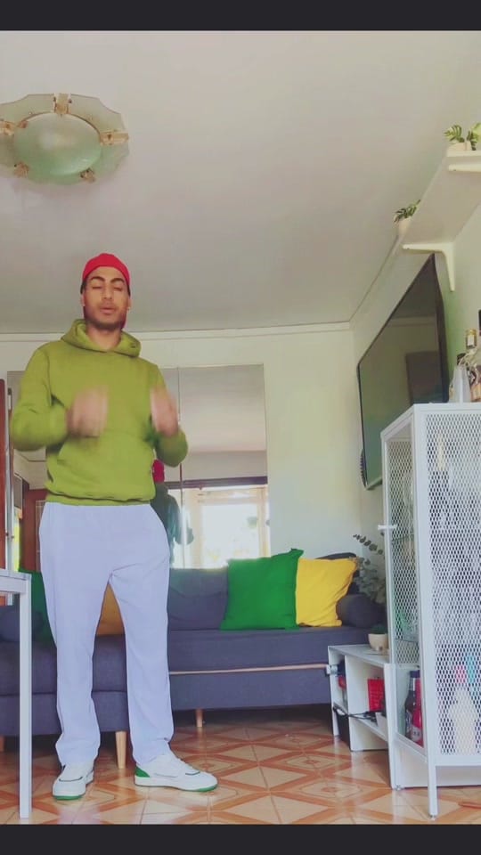 Post 8 by leandrojo8a on TikTok (video)