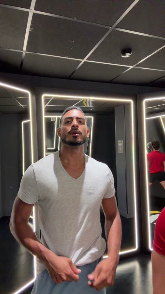 Post 2 by leandrojo8a on TikTok (video)
