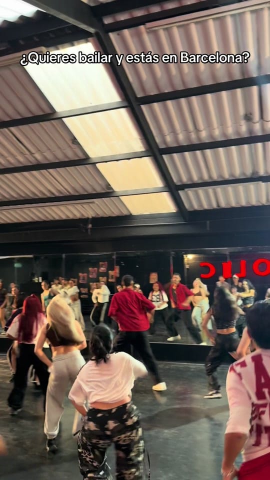 Post 7 by Snap Dance on TikTok (video)