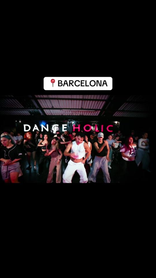 Post 3 by Snap Dance on TikTok (video)