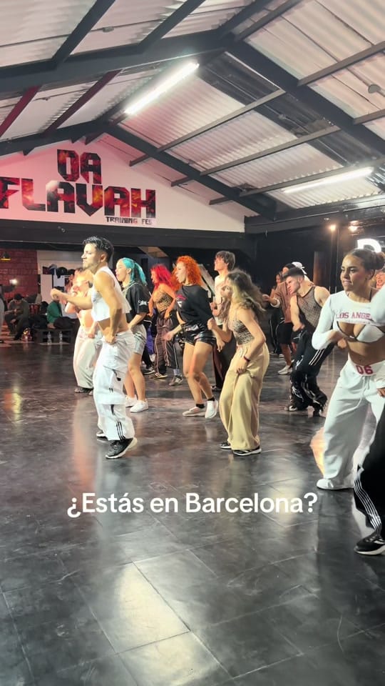 Post 6 by Snap Dance on TikTok (video)