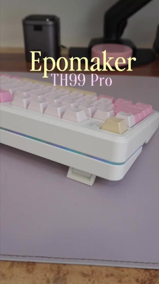 Post 3 by Di on TikTok (video)