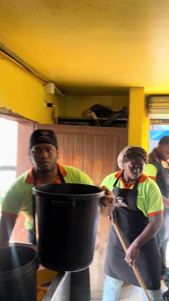Post 1 by Parrilladas Don Caice on TikTok (video)