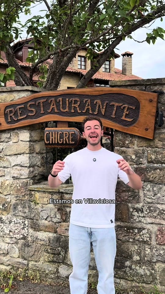 Post 2 by Dani on TikTok (video)