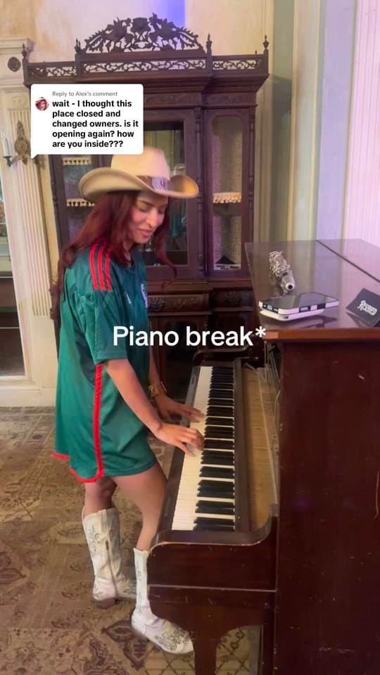 Post 7 by Mojo Kenny on TikTok (video)