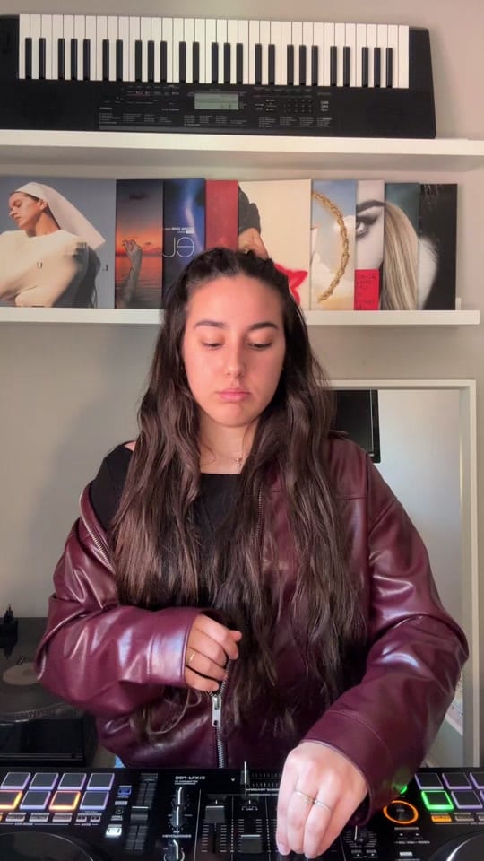 Post 5 by dj andrius on TikTok (video)