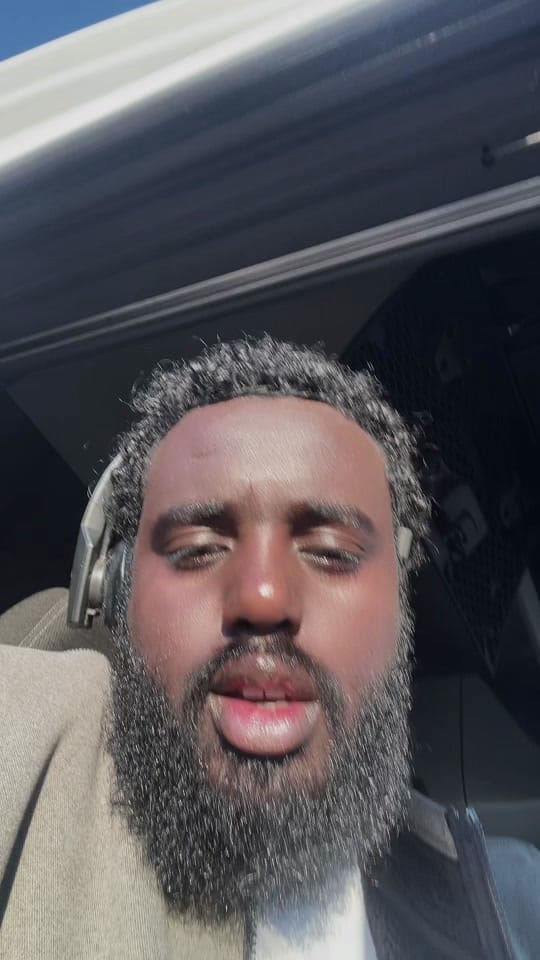 Post 8 by Qalin.le on TikTok (video)