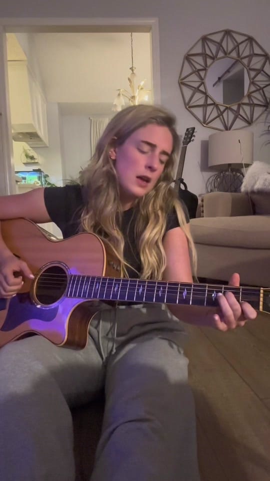 Post 6 by Ava Suppelsa on TikTok (video)