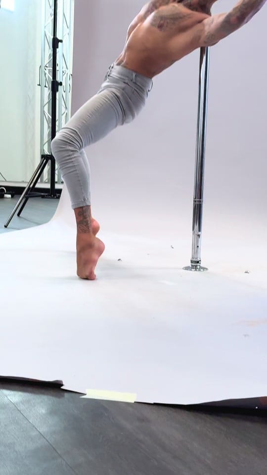 Post 9 by Xavi Pole on TikTok (video)
