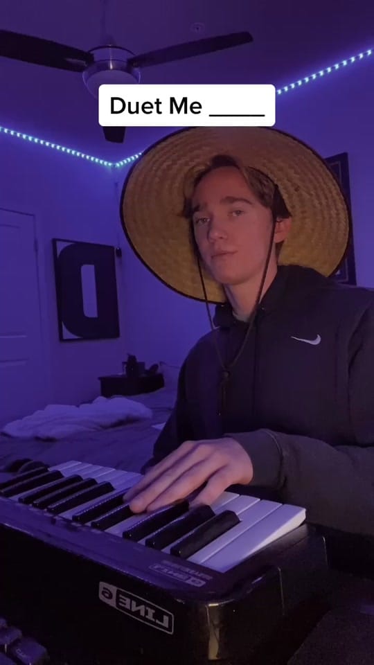 Post 3 by southendofficial on TikTok (video)