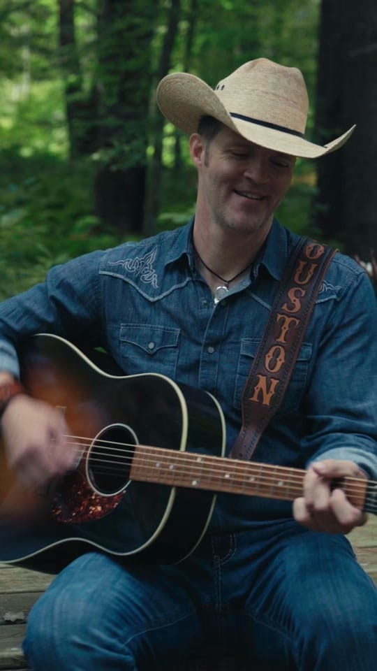 Post 9 by Houston Bernard -Country music on TikTok (video)