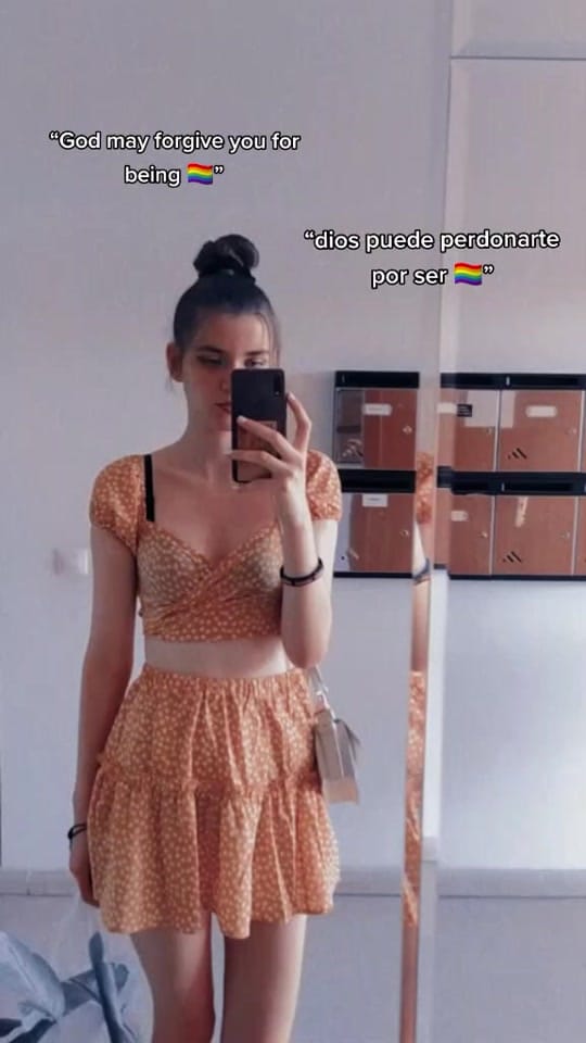 Post 2 by Andrea ✨💜 on TikTok (video)