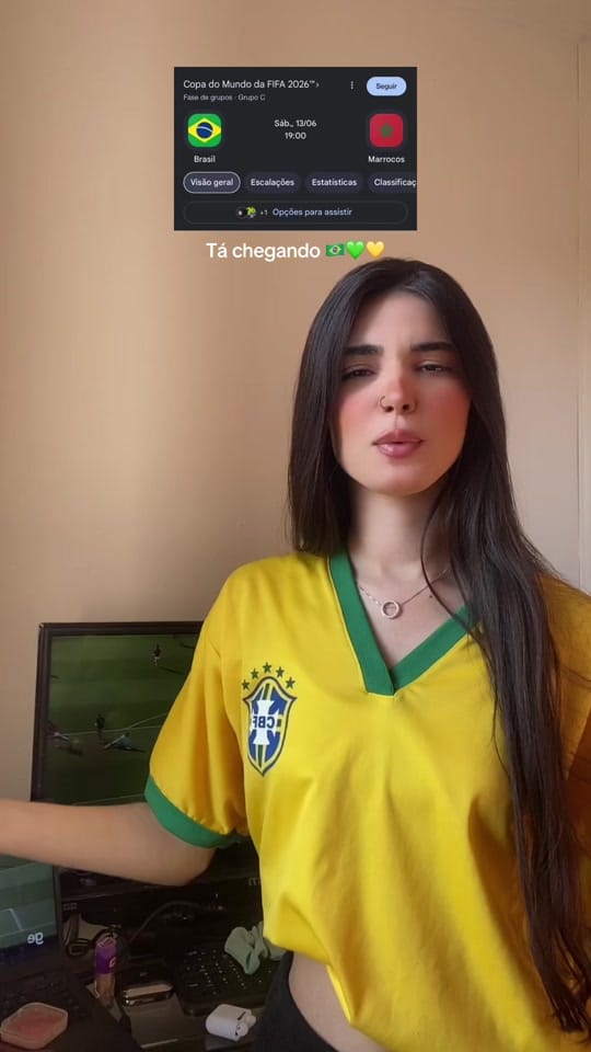 Post 3 by Vitória Brandão on TikTok (video)