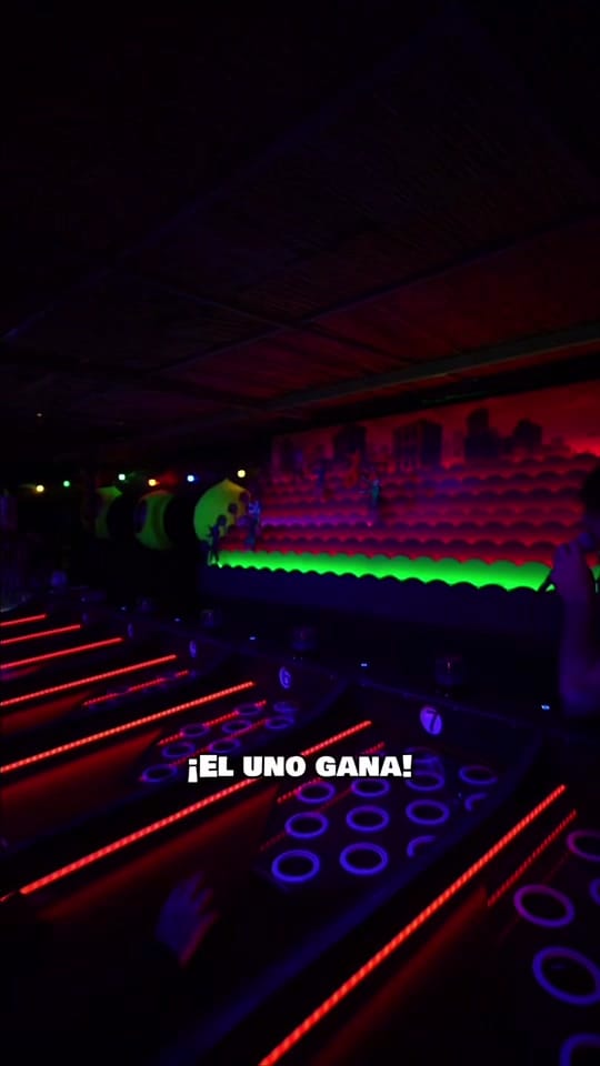 Post 1 by Horrorland Park on TikTok (video)