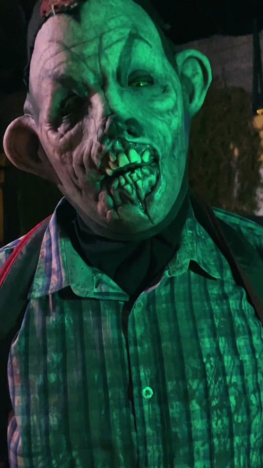 Post 9 by Horrorland Park on TikTok (video)