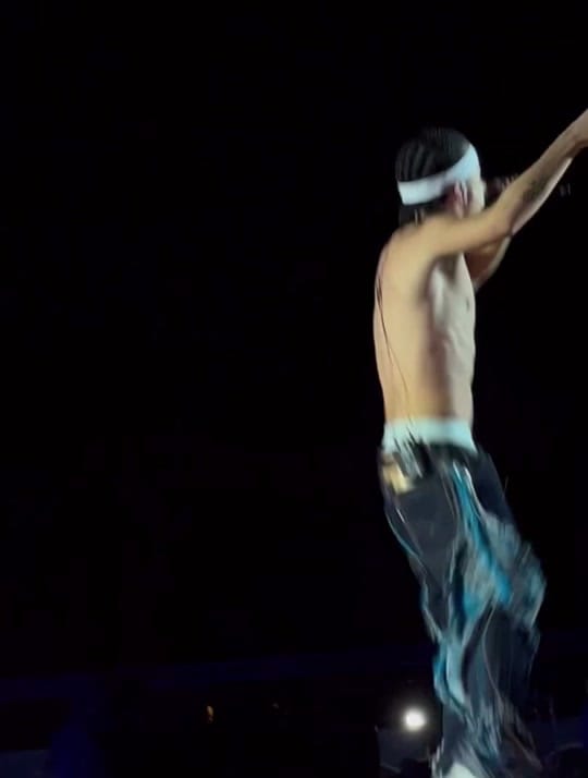 Post 9 by josito dance on TikTok (video)