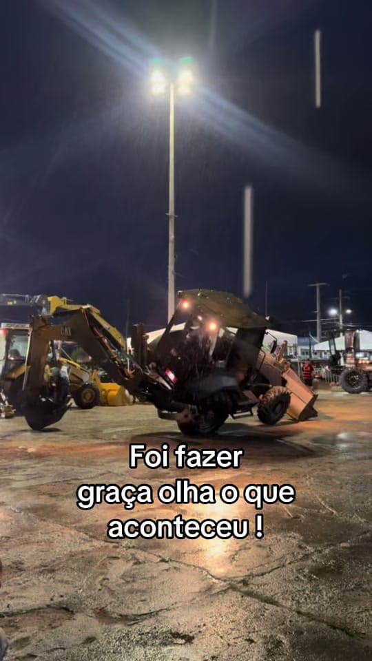 Post 6 by carla Vitória on TikTok (video)