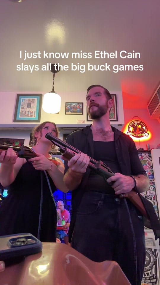 Post 6 by Mason Fox on TikTok (video)
