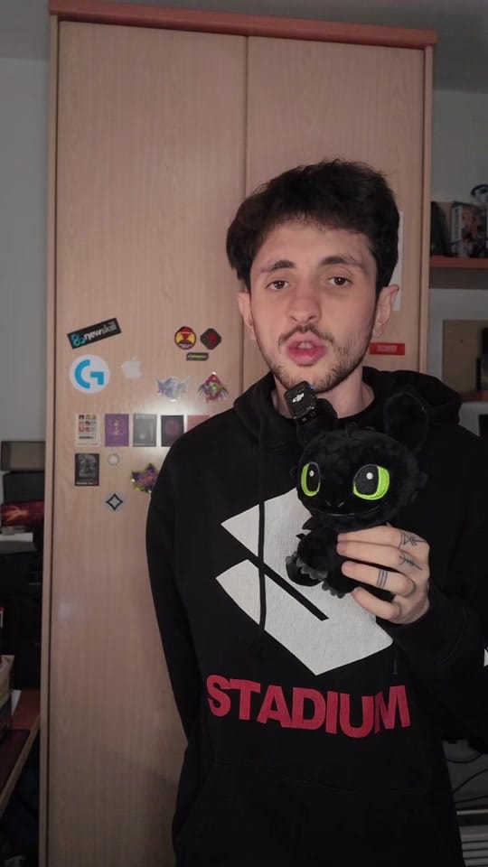 Post 2 by Los Cartones de Manu on TikTok (video)