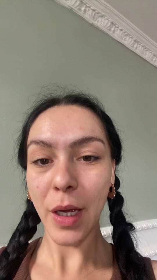 Post 6 by ElChanel on TikTok (video)