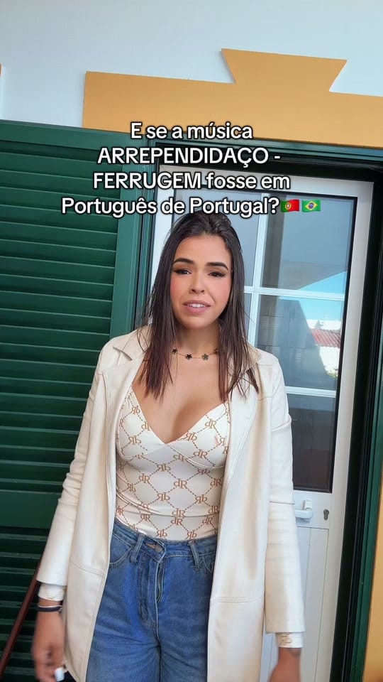 Post 2 by Vitória Rodrigues on TikTok (video)