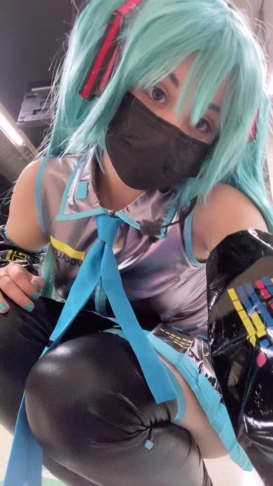 Post 8 by Shampoo Cosplay on TikTok (video)