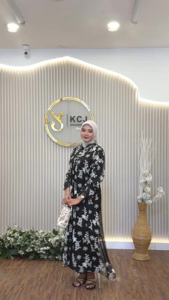 Post 6 by KCJ INDONESIA BOUTIQUE on TikTok (video)