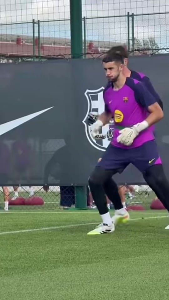 Post 8 by Barcelona Training on TikTok (video)