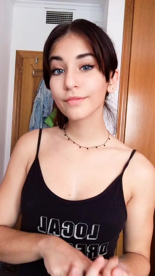 Post 3 by LIVE DANCING💃🏽💜 on TikTok (video)