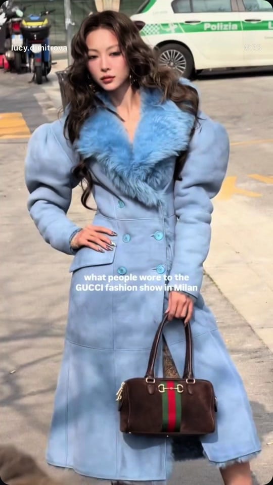 Post 5 by Issy Smith 🎧 on TikTok (video)