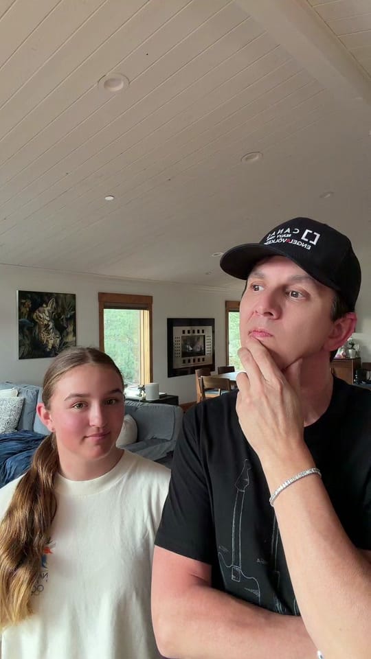 Post 10 by Alan Canas on TikTok (video)