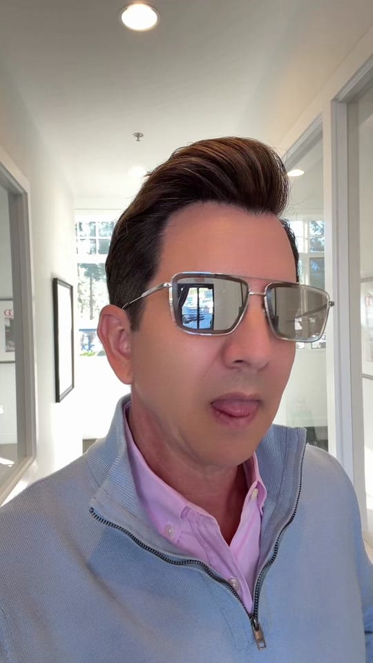 Post 2 by Alan Canas on TikTok (video)