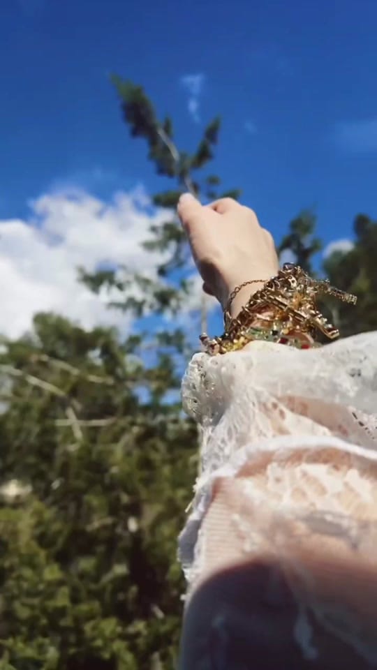 Post 9 by The ting tings on TikTok (video)