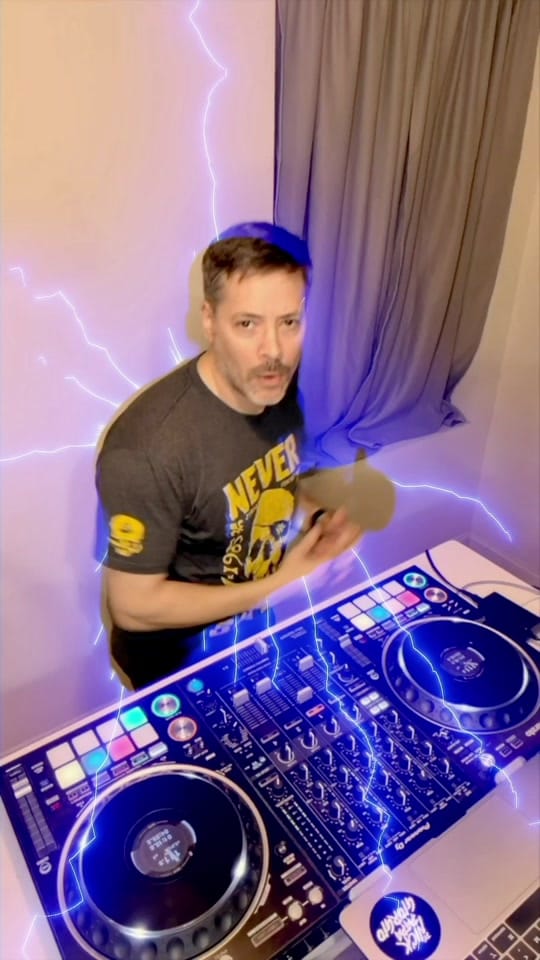 Post 5 by djpapag on TikTok (video)
