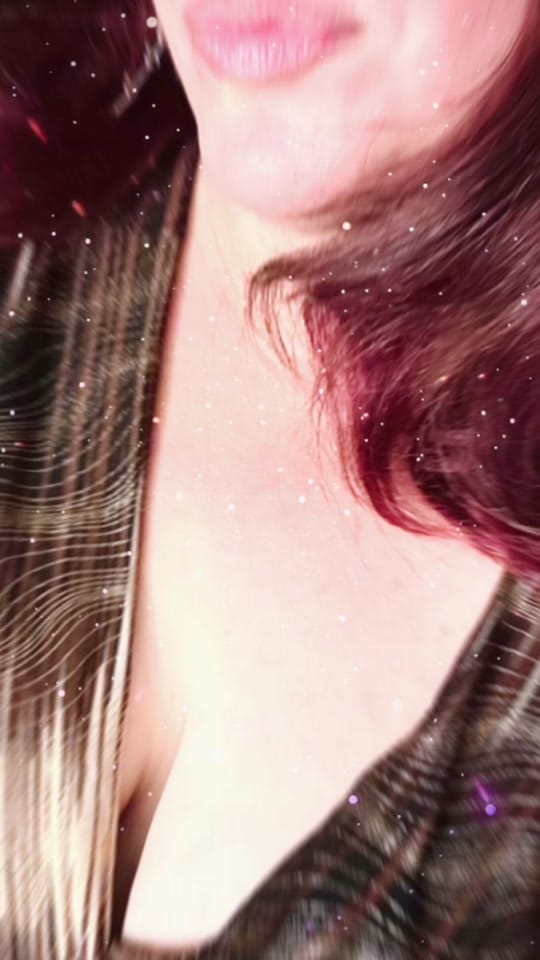 Post 7 by Karetova on TikTok (video)
