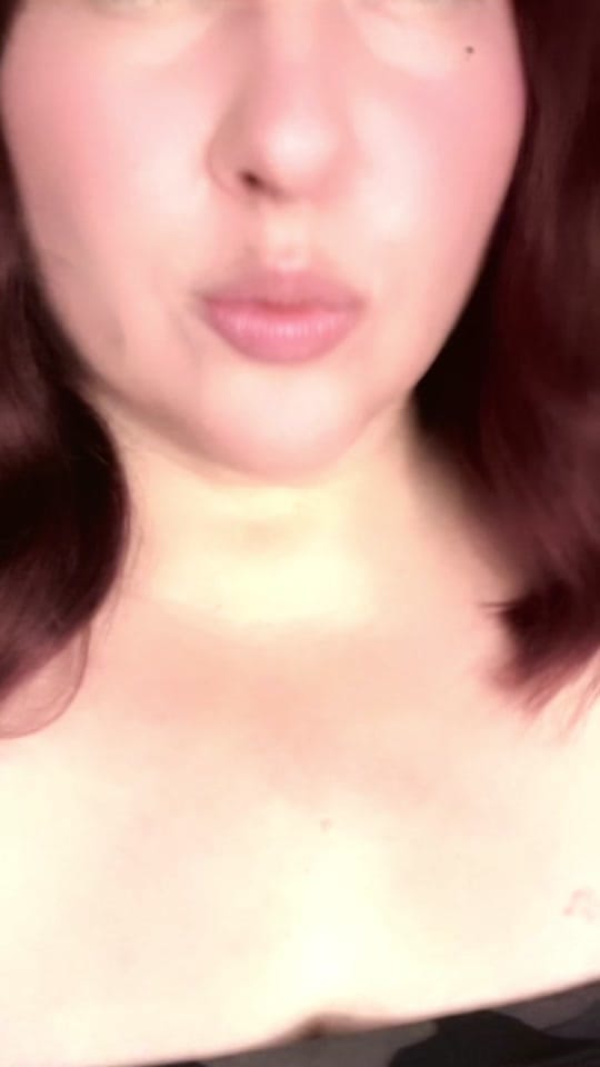 Post 1 by Karetova on TikTok (video)