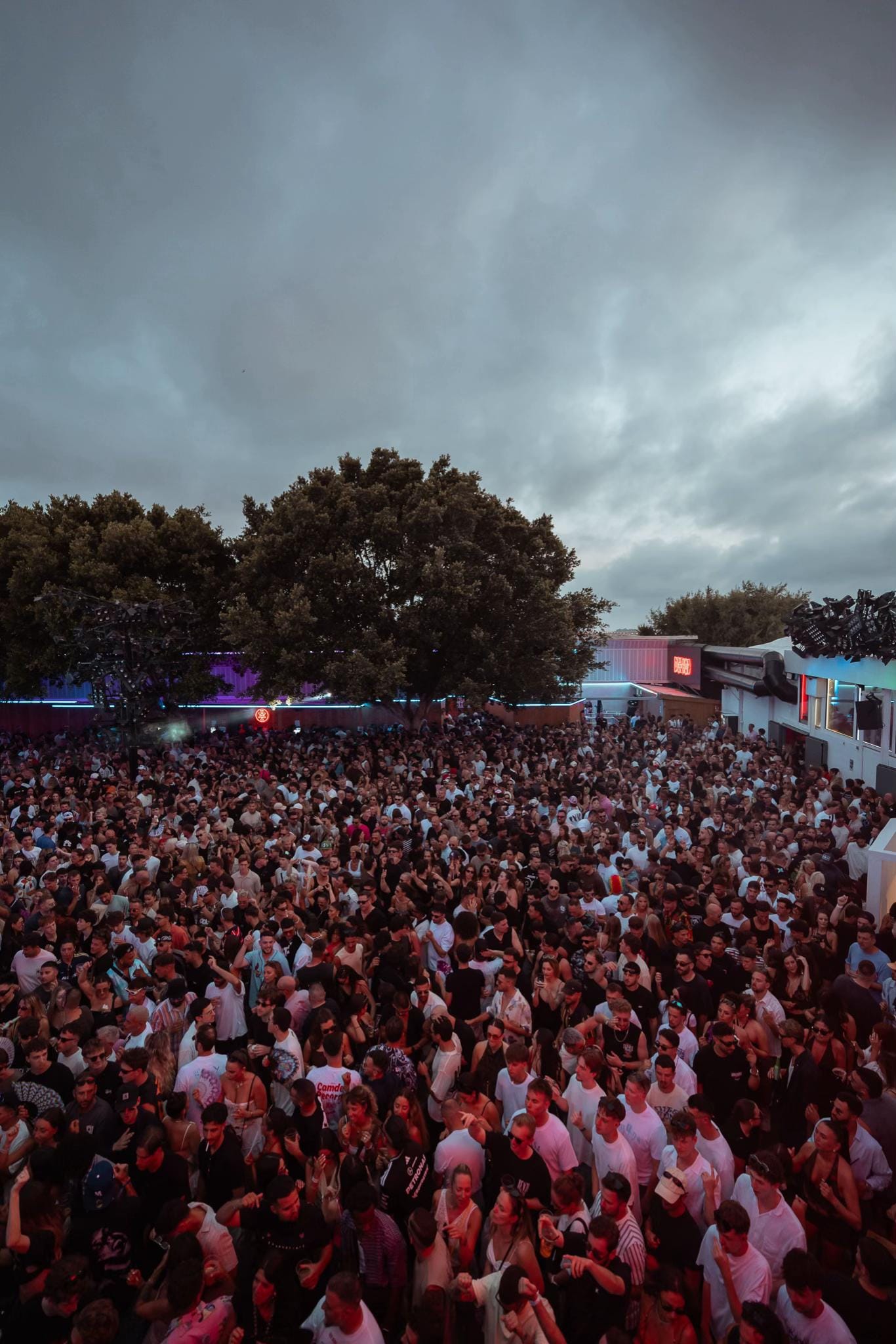 Post 3 by DC10IBIZAOFFICIAL on TikTok (video)