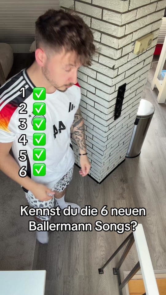 Post 2 by DER METTI on TikTok (video)