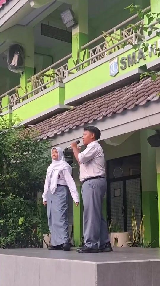 Post 9 by Aad on TikTok (video)