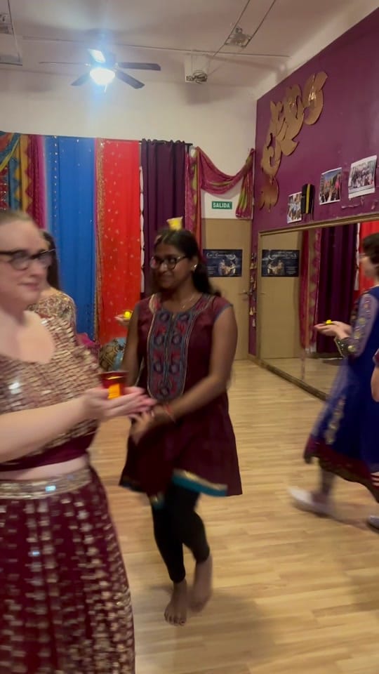 Post 5 by Bollywood Masala Madrid on TikTok (video)