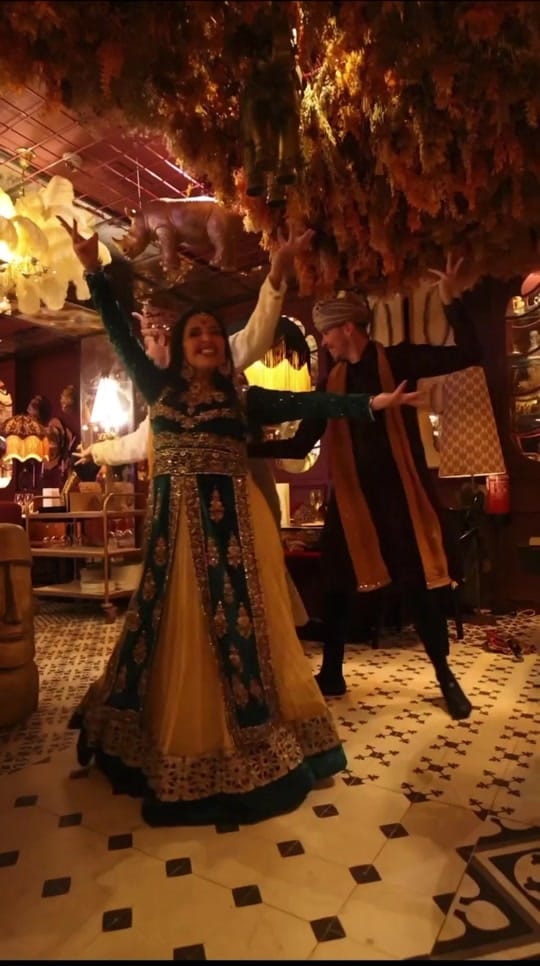 Post 4 by Bollywood Masala Madrid on TikTok (video)