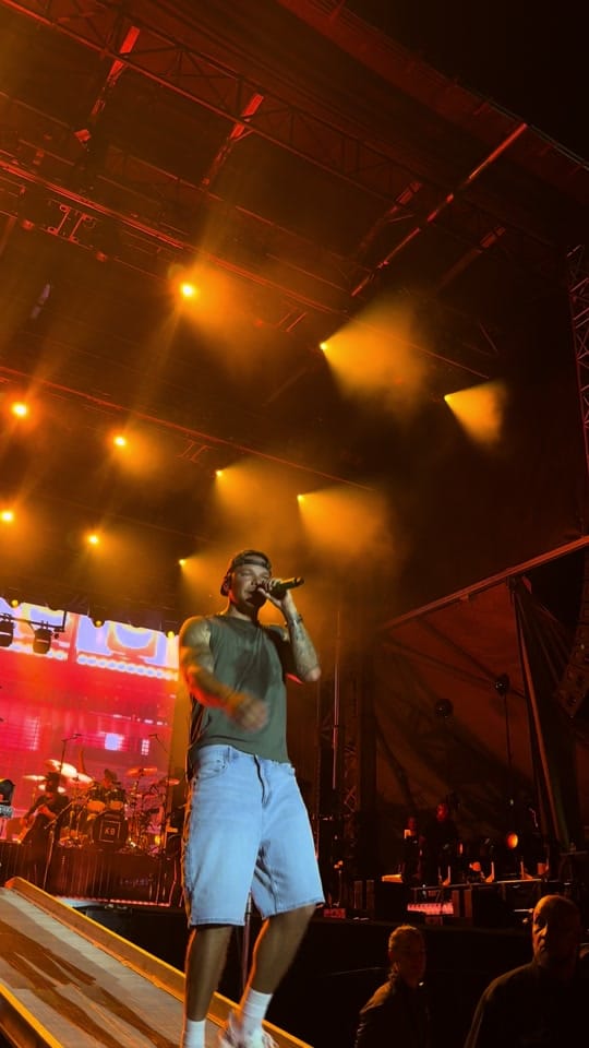 Post 8 by Country Thunder on TikTok (video)