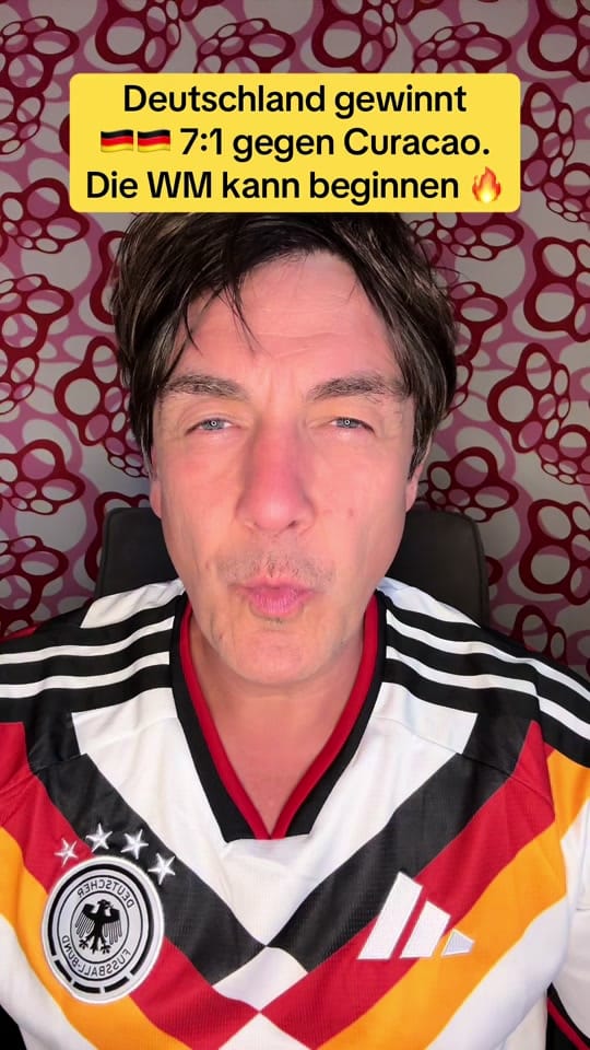Post 2 by Matze Knop on TikTok (video)