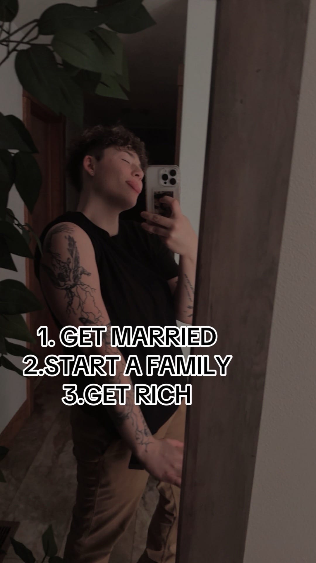 Post 4 by Alyssa🏳️‍🌈 on TikTok (video)