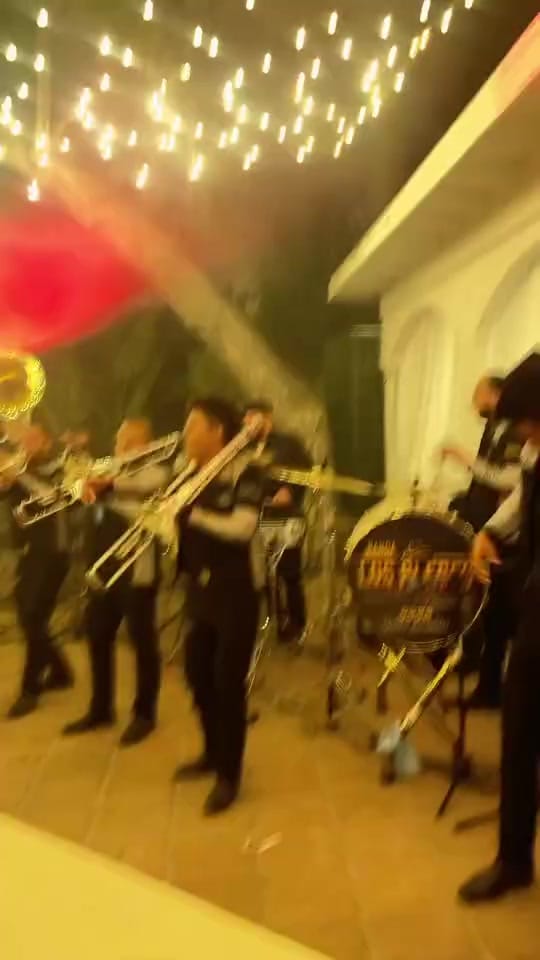 Post 2 by Banda Los Plebes De Sinaloa on TikTok (video)